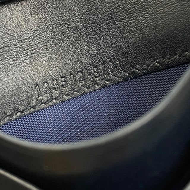 Gucci 135592 Sherry Line Fold Gauthenticity Card Case Pass Case Business Card