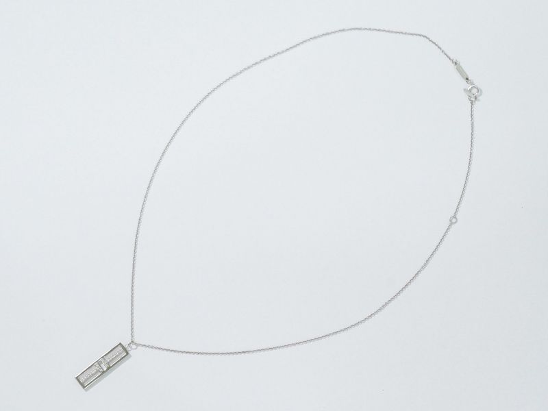 Authentic Tiffany & Co Tiffany & Co T Two Open Vertical Bar Au750 WG Necklace