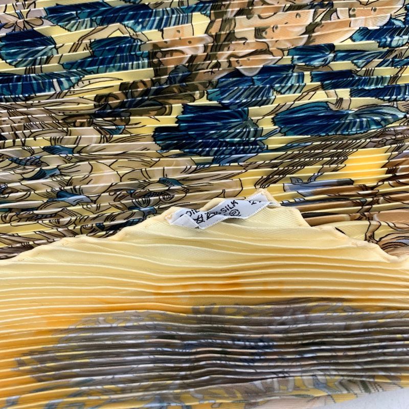 Hermes Pleated Scarf L'ile Deserte None Man's Island Carre 90 Yellow With Box