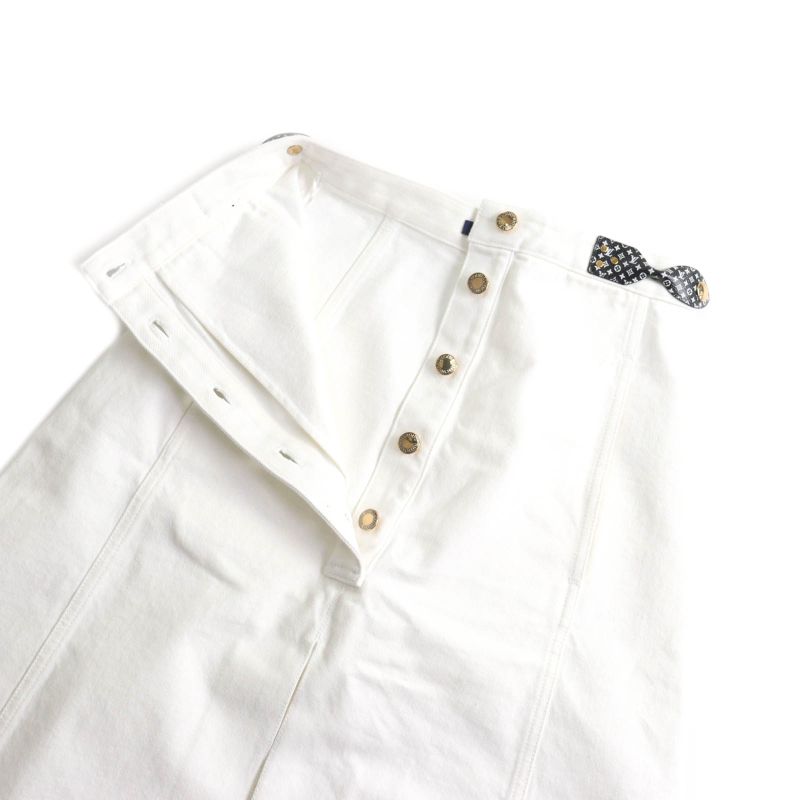 Louis Vuitton 100% Cotton Monogram Ribbon With Logo Button Front Slit White