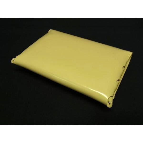 Bottega Veneta Coin Case Triangle Pastel Yellow Leather Turnlock — view 3