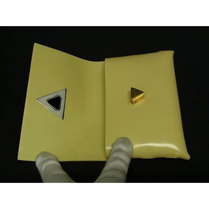 Bottega Veneta Coin Case Triangle Pastel Yellow Leather Turnlock — view 4