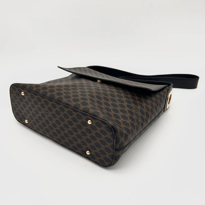 Celine Macadam Blason Pattern Circle Logo Leather Shoulder Bag Tote Black — view 7