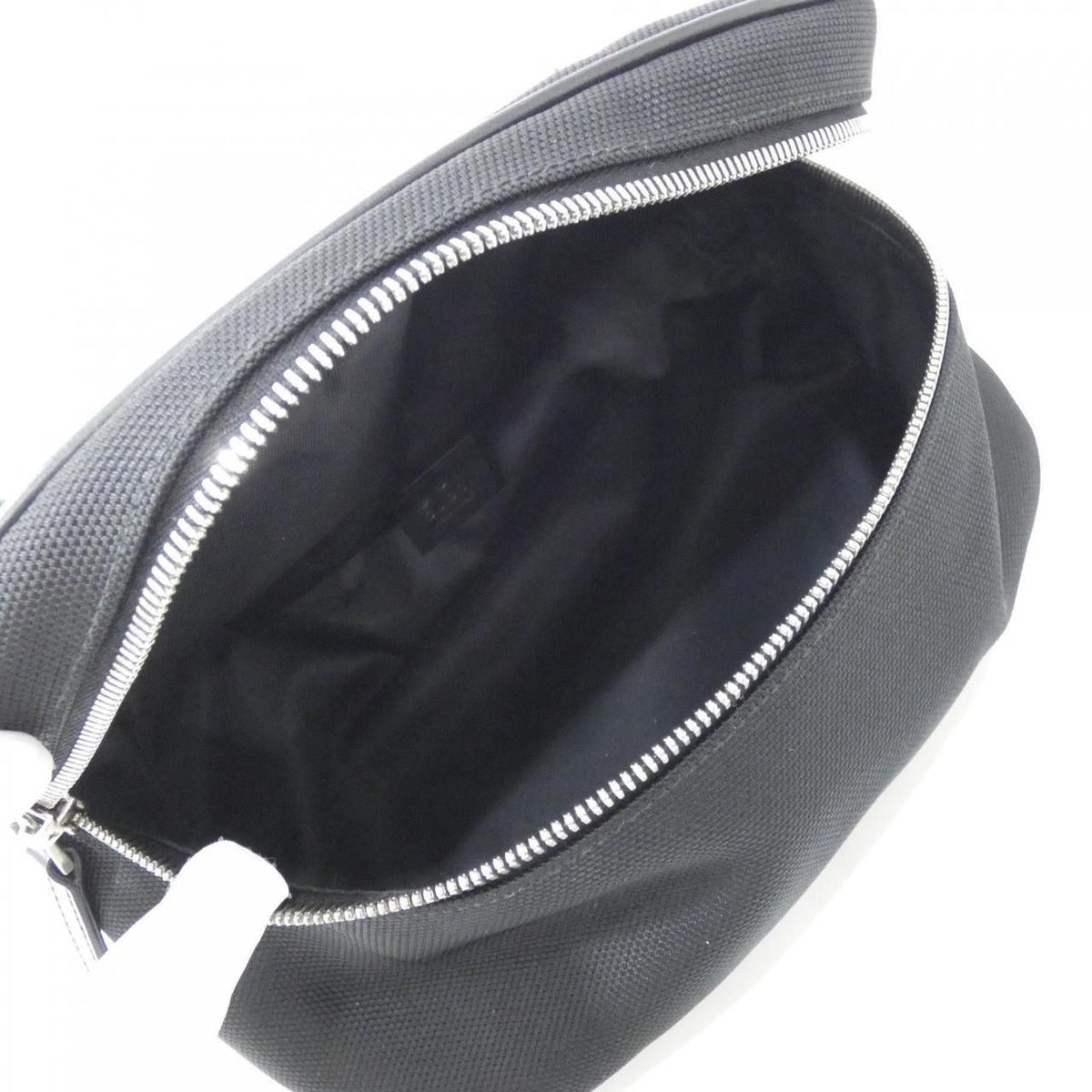 Gucci Kwtln Shoulder Bag — view 8