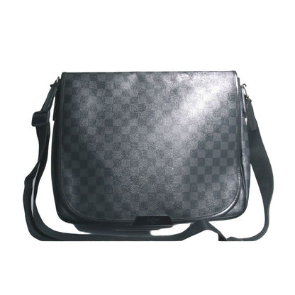 Louis Vuitton Damier Graphite Da MM Leather Shoulder Bag
