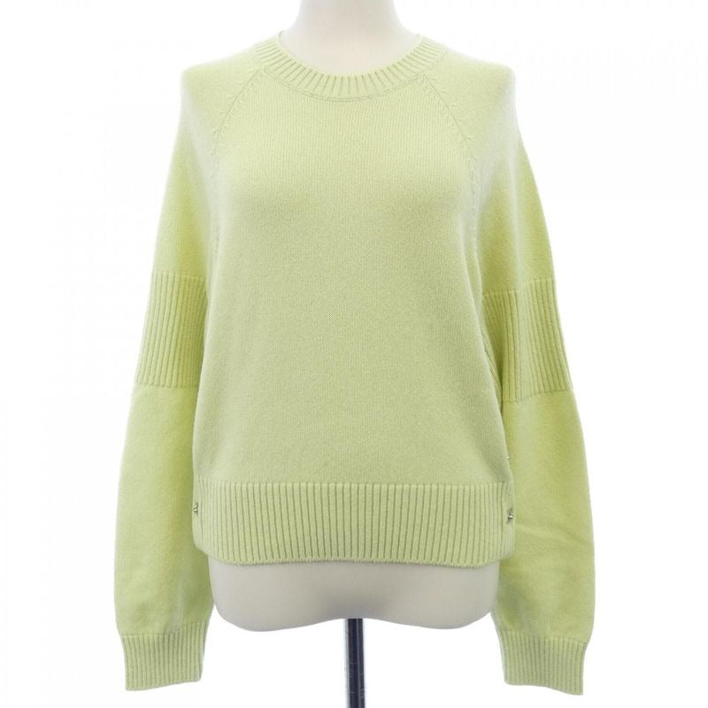 Chanel Look20 Turnlock Knit