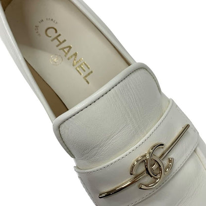 Chanel Loafer Leather Shoes Leather White Gold Here Mark