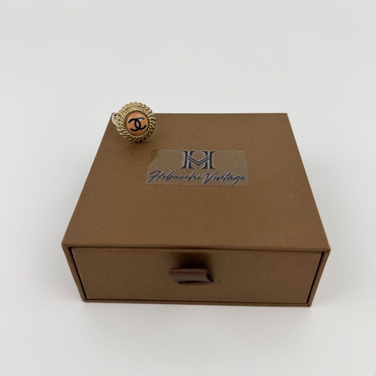 Chanel CC Logo Ring Vintage — view 2