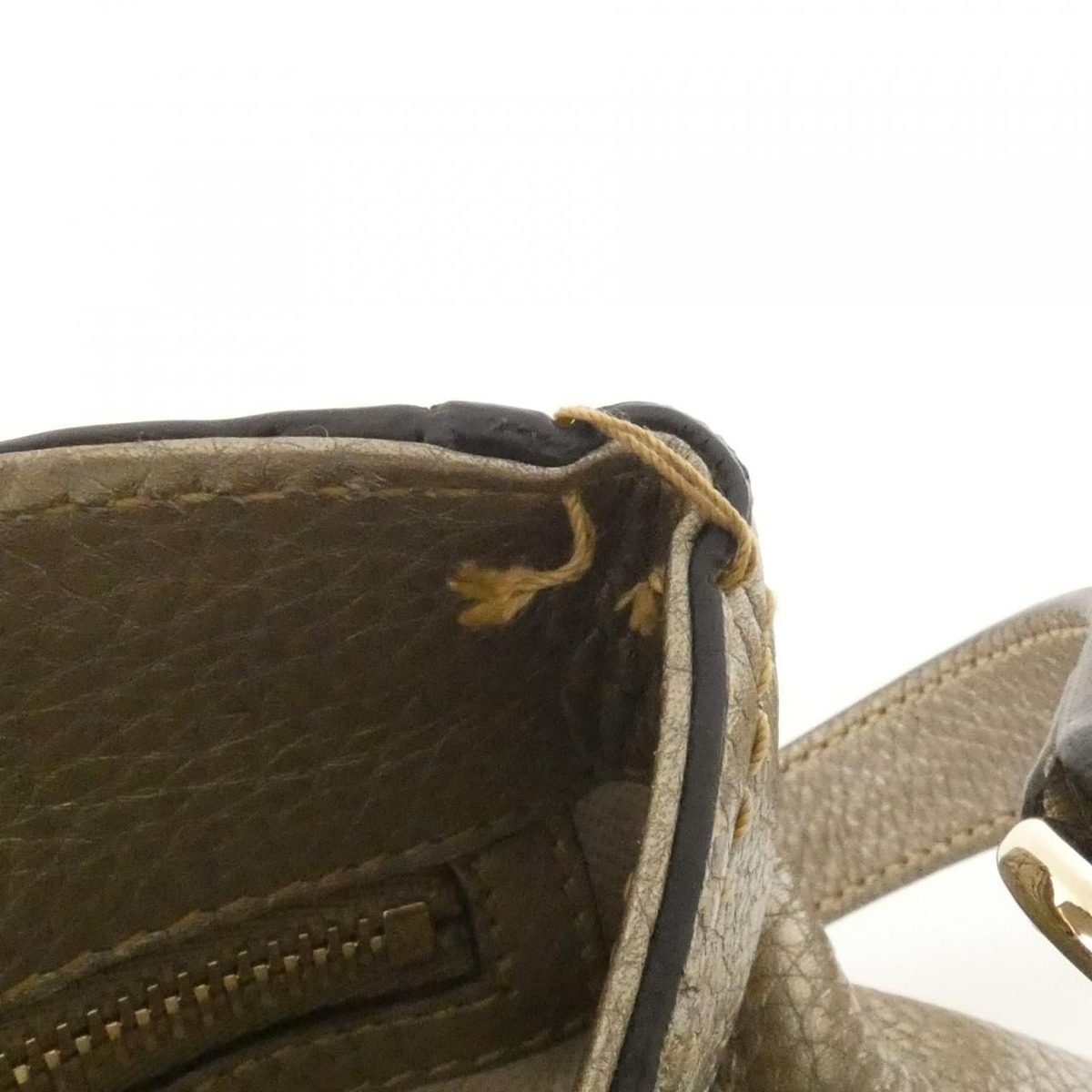 Gucci Bag Handbag Gold — view 6
