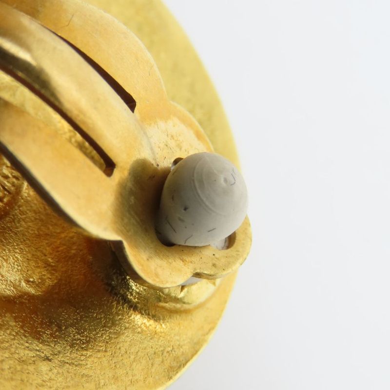 Chanel Earring Coco Mark Metal Gold Plated Accessories 94A Ladies Women Chanel