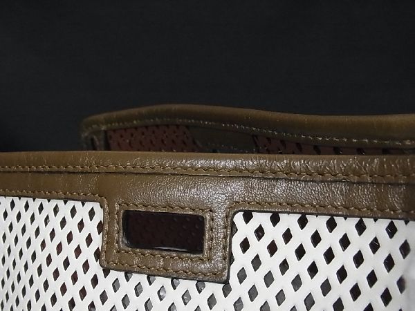 Fendi Peekaboo Defender Leather Bag Cabas White And Brown Al3023