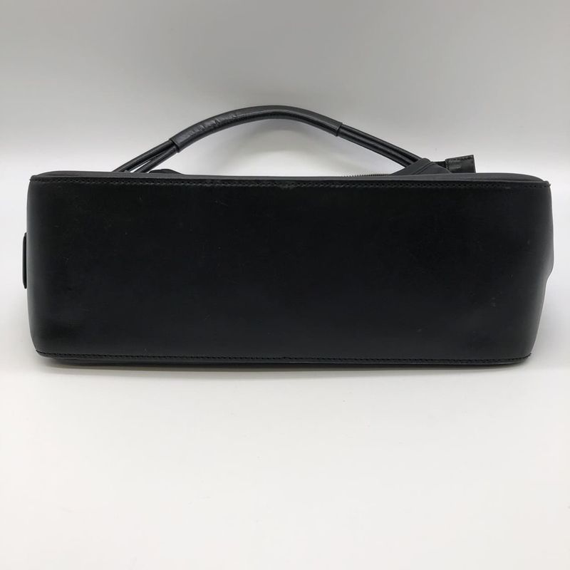 Gucci 001 8766 Shoulder Bag Handbag One Shoulder Black Leather Ladies Men