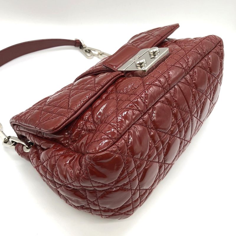 DIOR Cannage Chain Shoulder Bag Handbag Red Enamel/leather Women Fashion