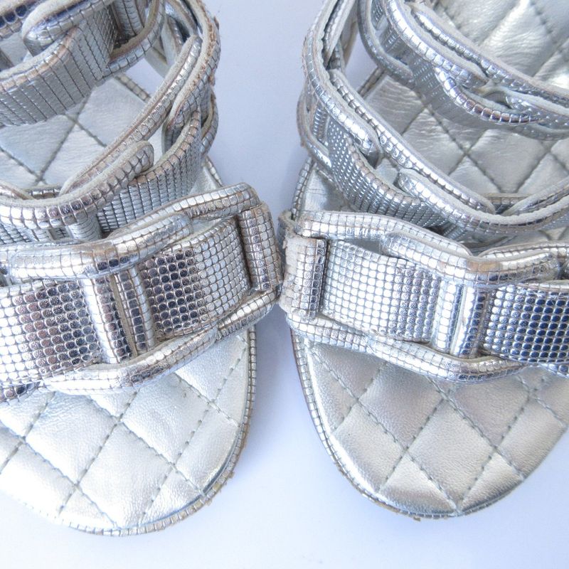 Good Chanel Chunky Heel Metallic Cles Zers Ring Back Sandals 35.5c Equivalent
