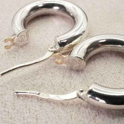 Bottega Veneta Silver Hoop Earrings 25-1593 Box