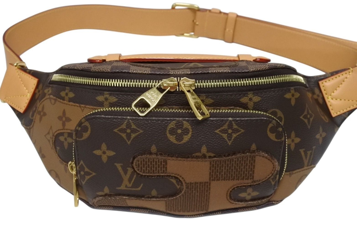 Louis Vuitton Rush Bum Bag Monogram Wide NIGO — view 2
