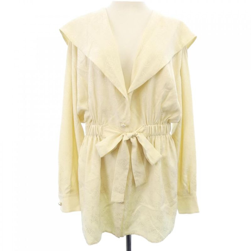 Chanel Size 38 Beige Shirt