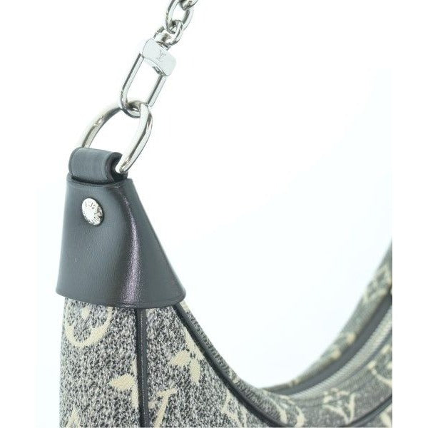 Louis Vuitton Shoulder Bag — view 10