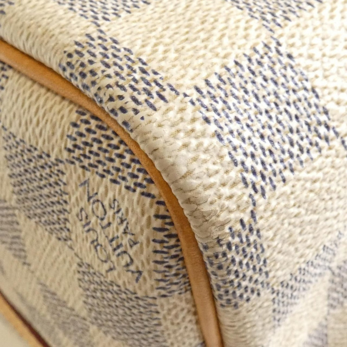 Louis Vuitton Damier Azur Keepall Bandouliere Boston Bag Gold — view 3