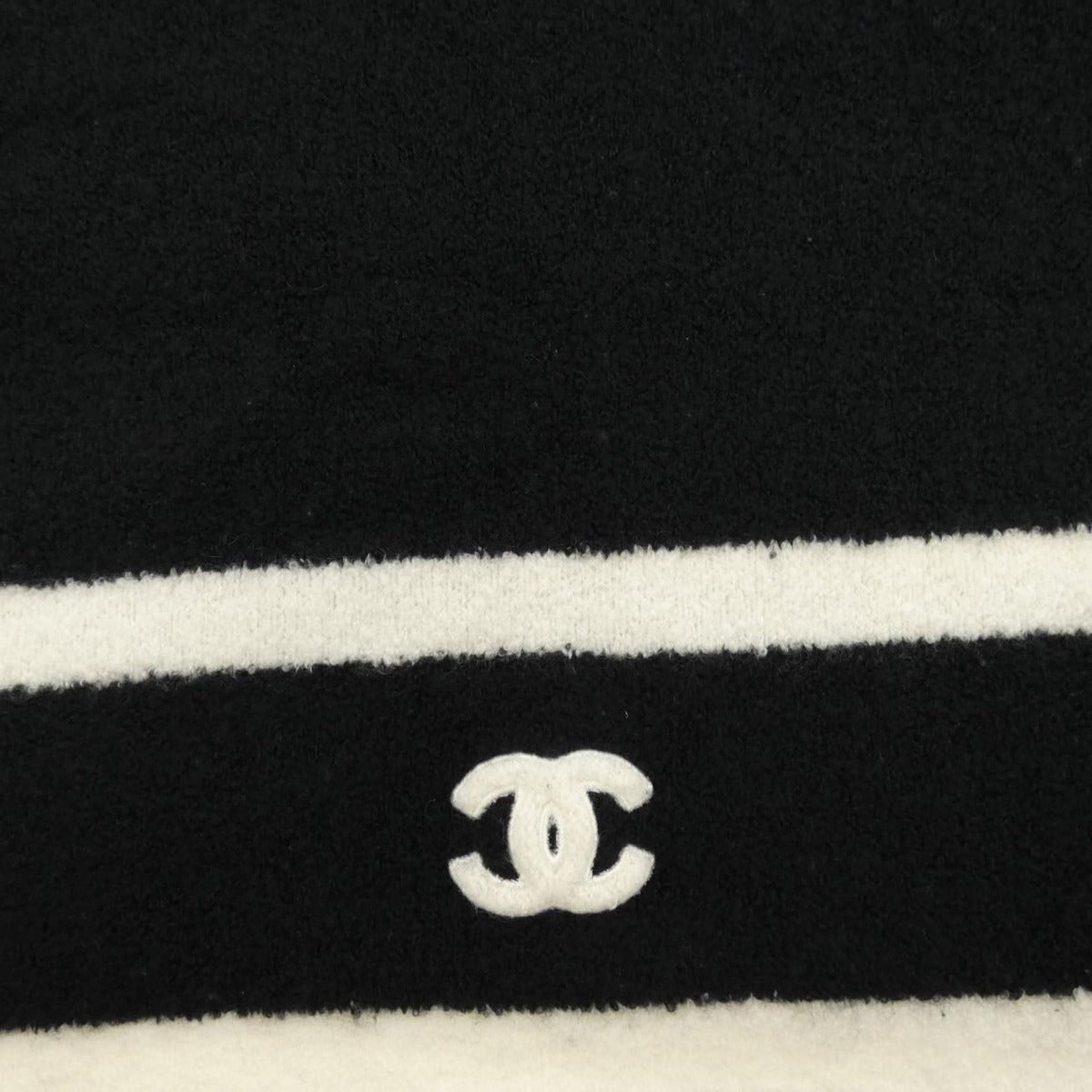 Chanel Scarf Silk Cashmere Black White — view 4