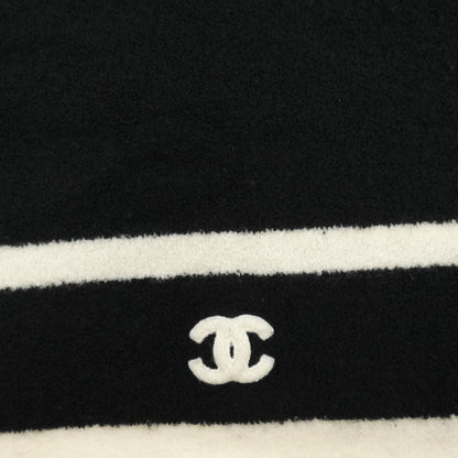 Chanel Scarf Silk Cashmere Black White — view 4
