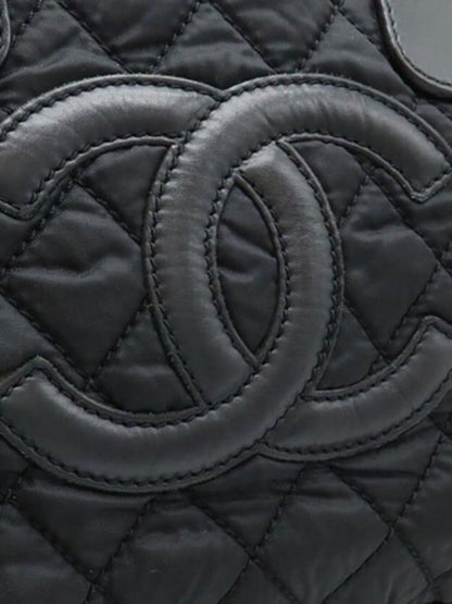 Chanel CC Large Executive Tote Paris New York Calfskin Shoulder Bag