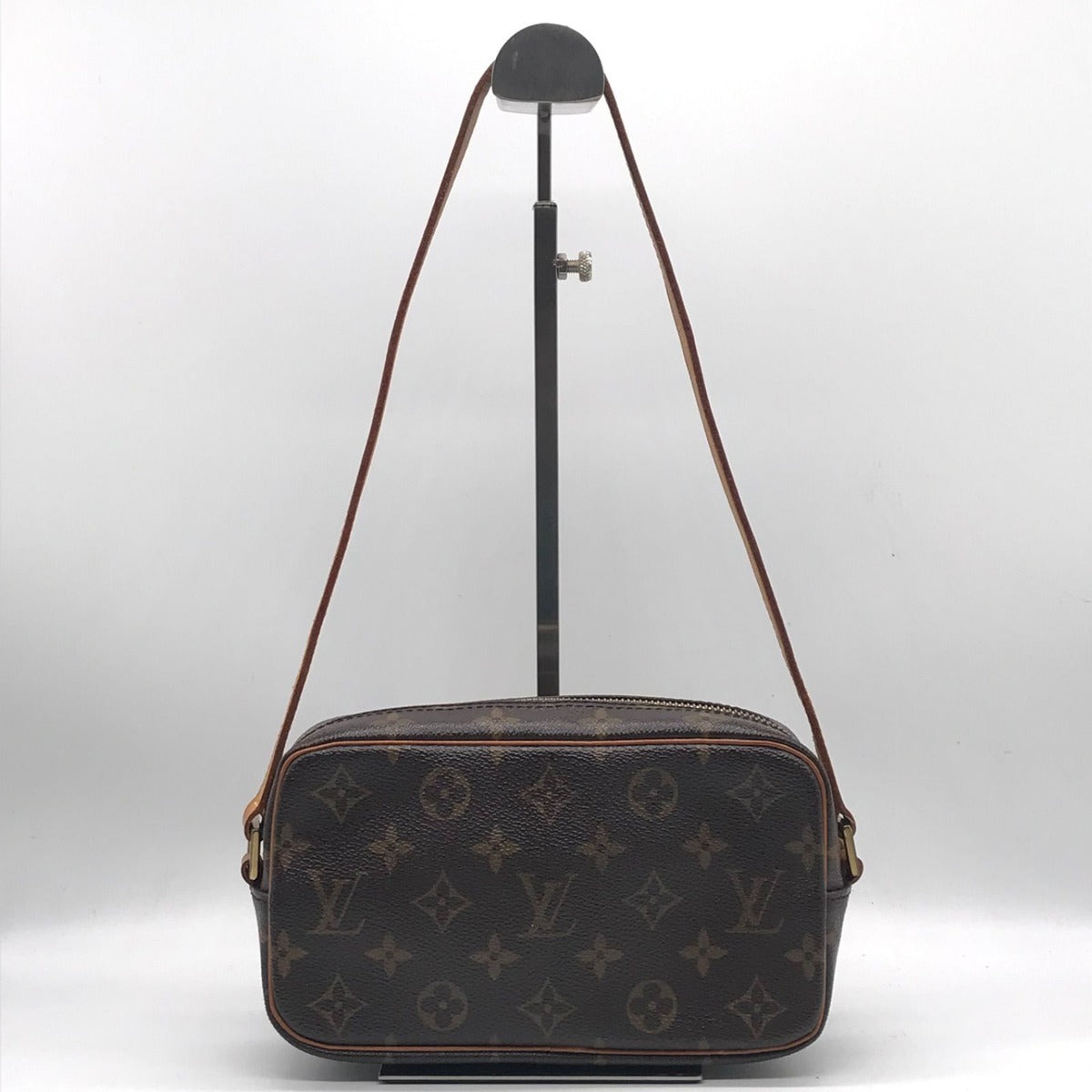 Louis Vuitton Monogram Pochette Cite Shoulder Bag Price Negotiation Welcome — view 2