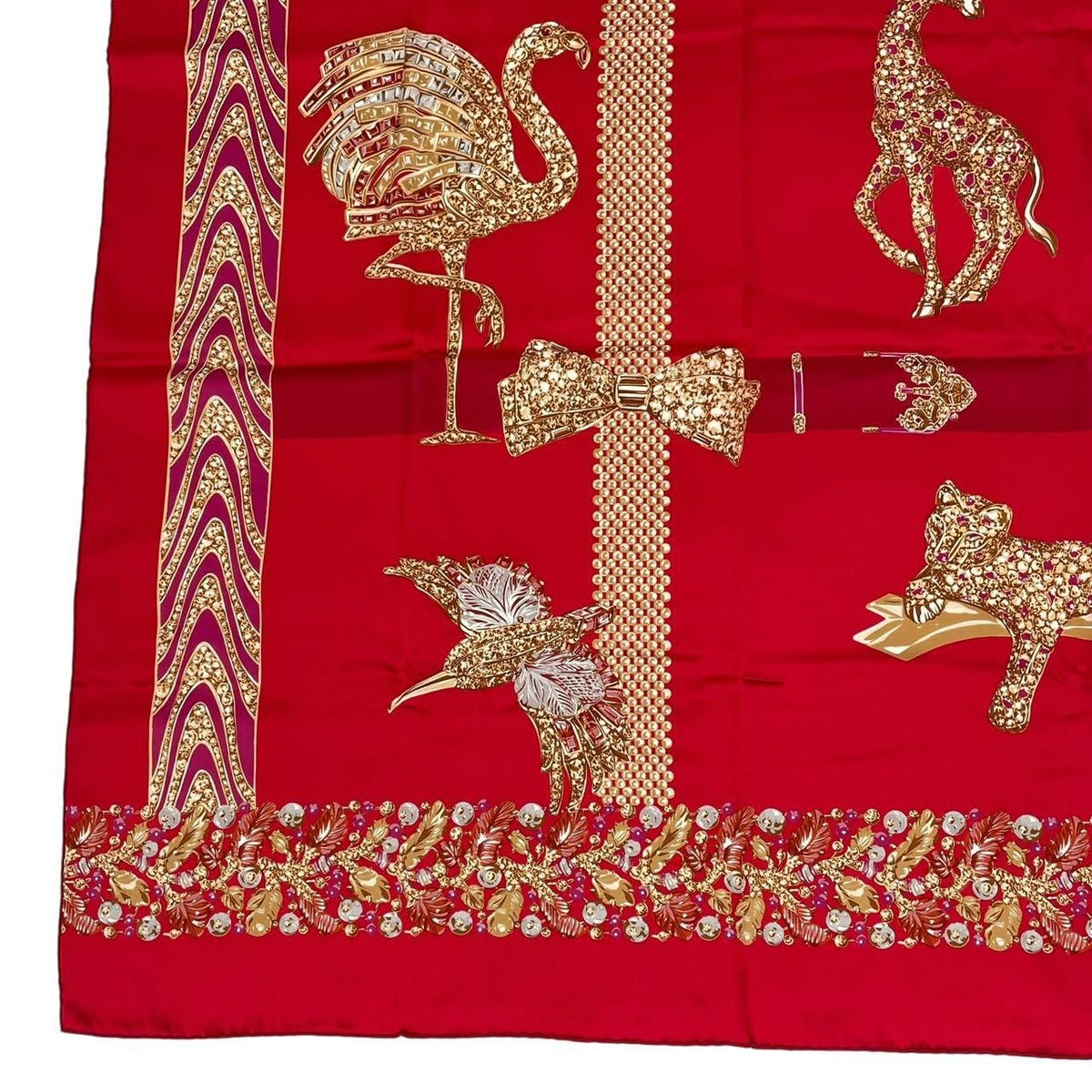 Cartier Cartie Scarf Large Silk Animal Pattern Leopard Print Red — view 5