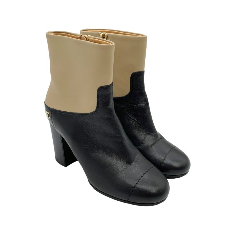 0180 Chanel Coco Mark Short Boots G31067 Size 34 Chanel Bicolor