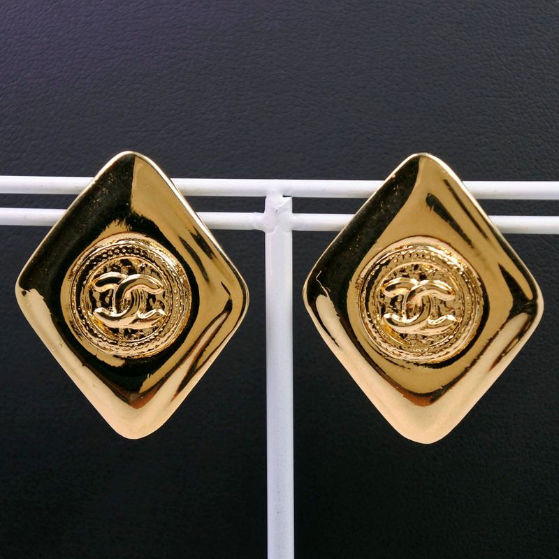 Chanel Coco Mark Gold Plated Ladies 18.5g Earrings
