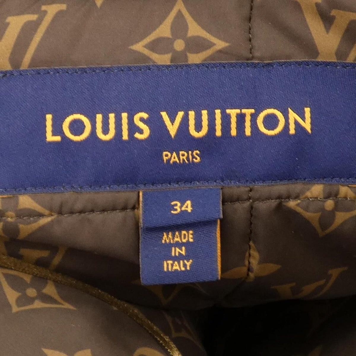 Louis Vuitton Long Pillow Puffer Wrap Coat — view 5