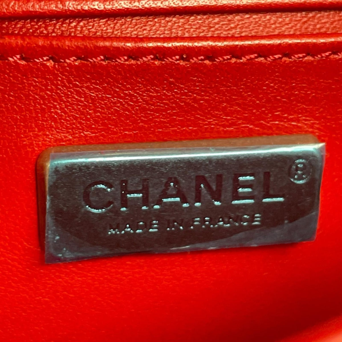 Chanel 20 Lambskin Red Shoulder Bag Silver — view 7