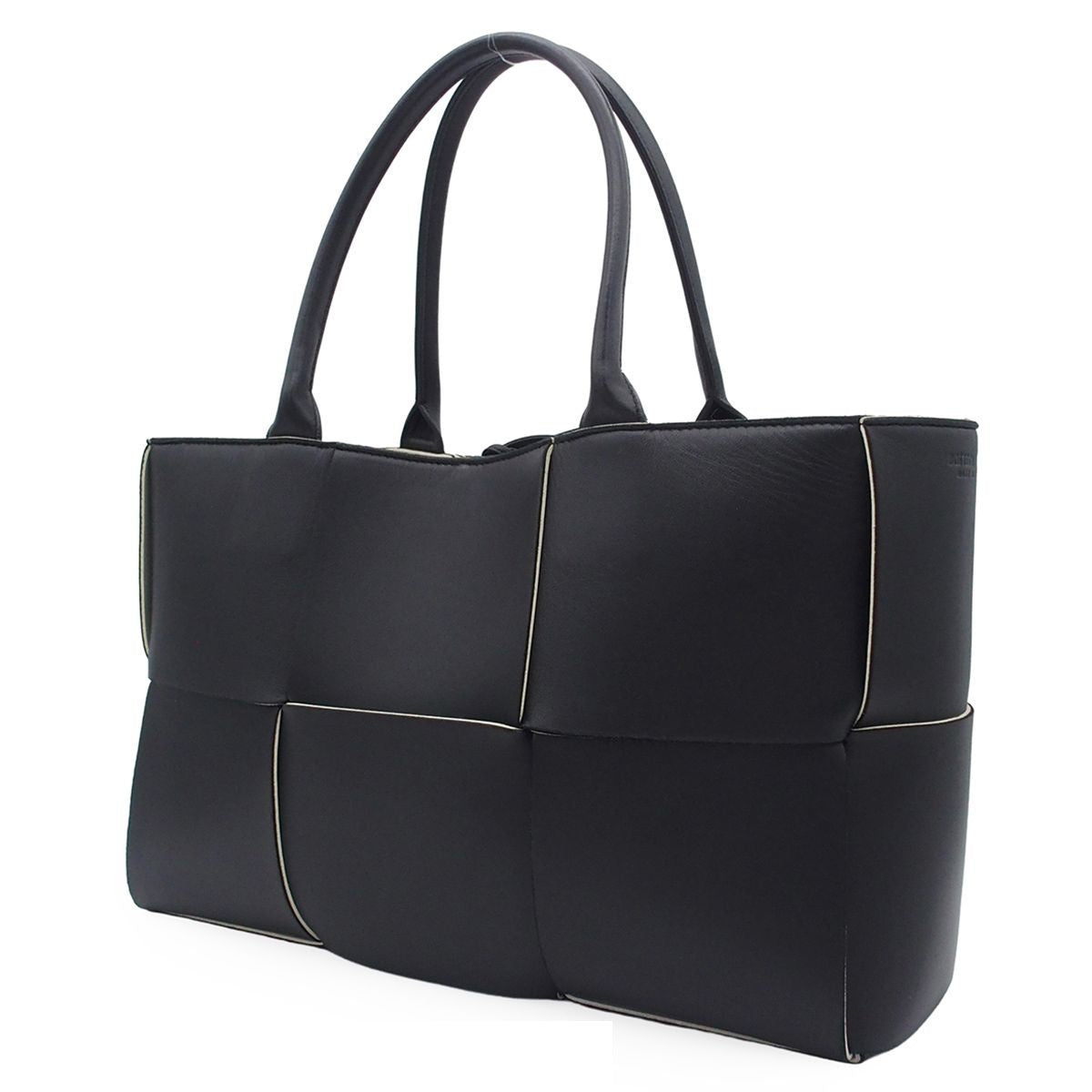 Bottega Veneta the Arco Tote Medium Black White Leather Handbag — view 3