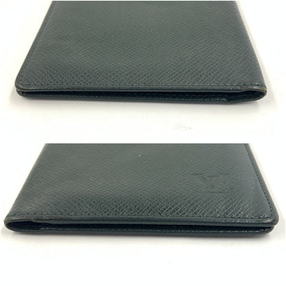 Louis Vuitton Taiga Porto Valeur Cult Credit Long Bill Holder M30394 Green