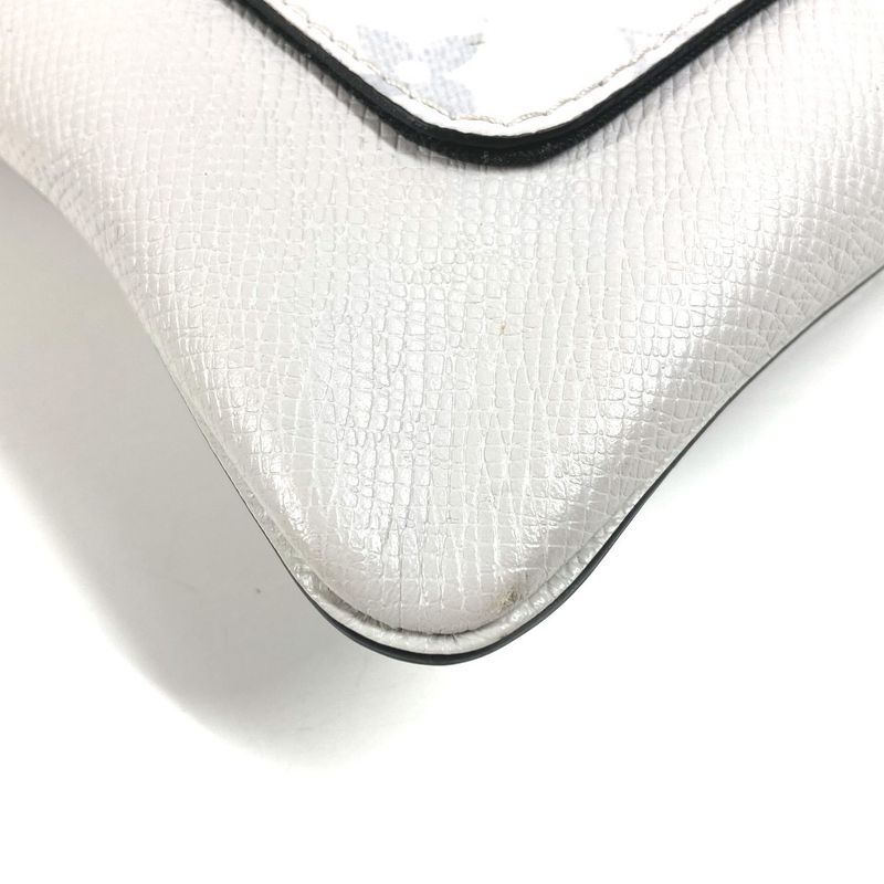 Louis Vuitton Shoulder Bag Flap Messenger M30411 Taiga Leather White