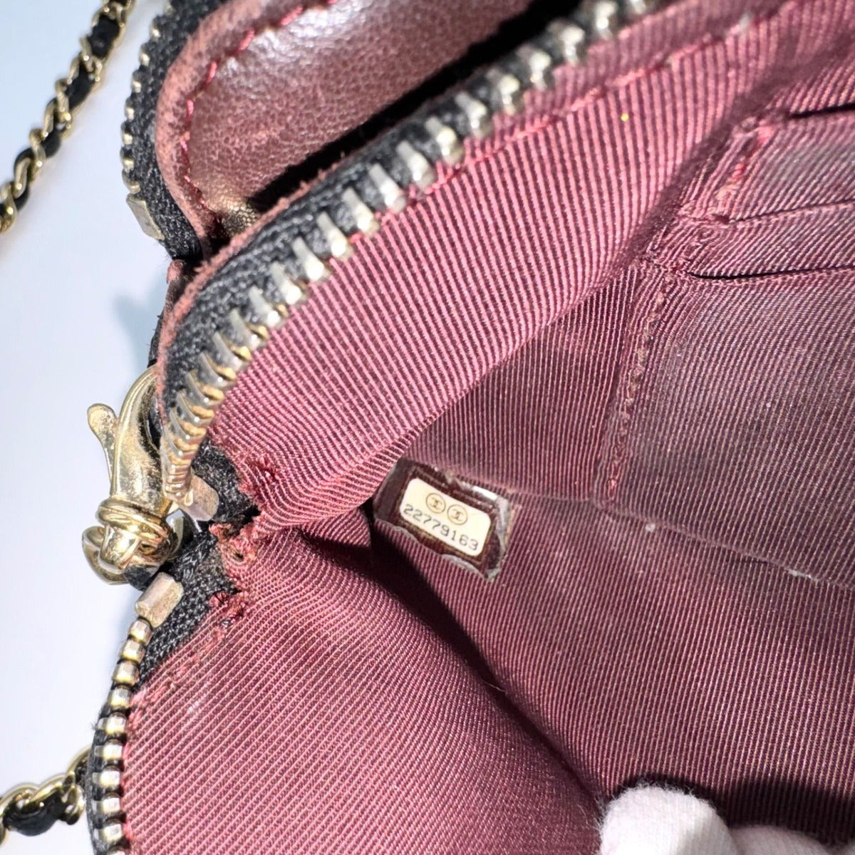 Chanel Super Chain Wallet Shoulder Bag Quilted Lambskin CC Logo Gold Leather — view 15