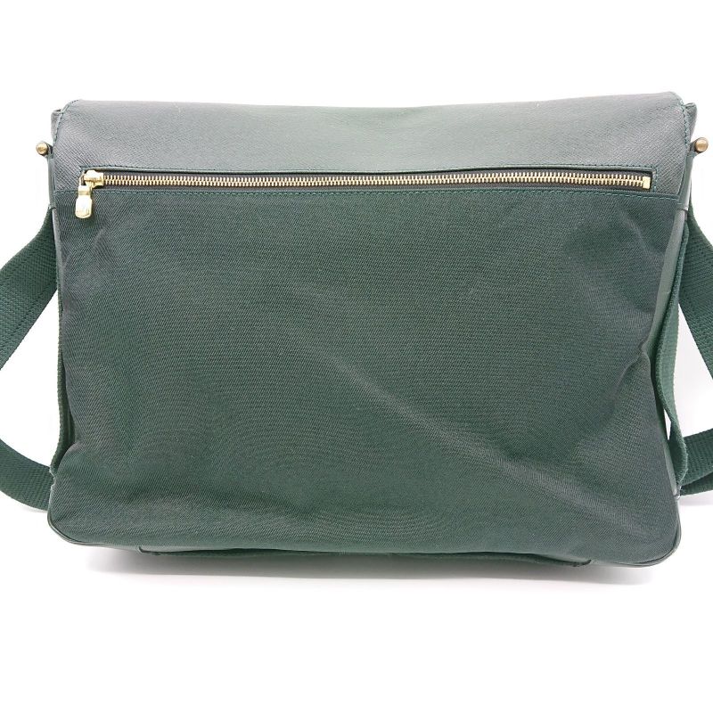 Louis Vuitton Messenger Bag Taiga D'elsewhere Dark Green