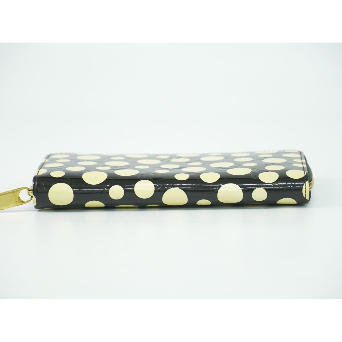 Louis Vuitton LV Zippy Wallet Monogram Vernis Dot Infinity Yayoi Kusama Black — view 3