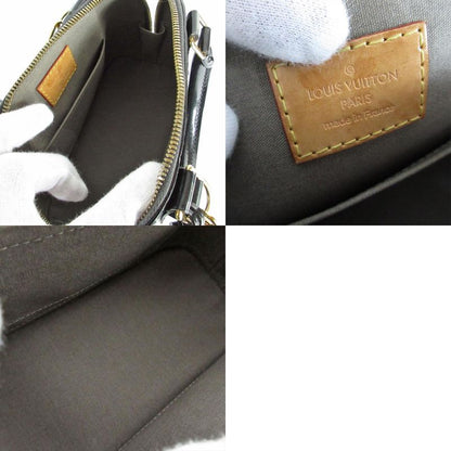 Louis Vuitton Crossbody Shoulder Bag Handbag Monogram Vernis Alma BB M90063