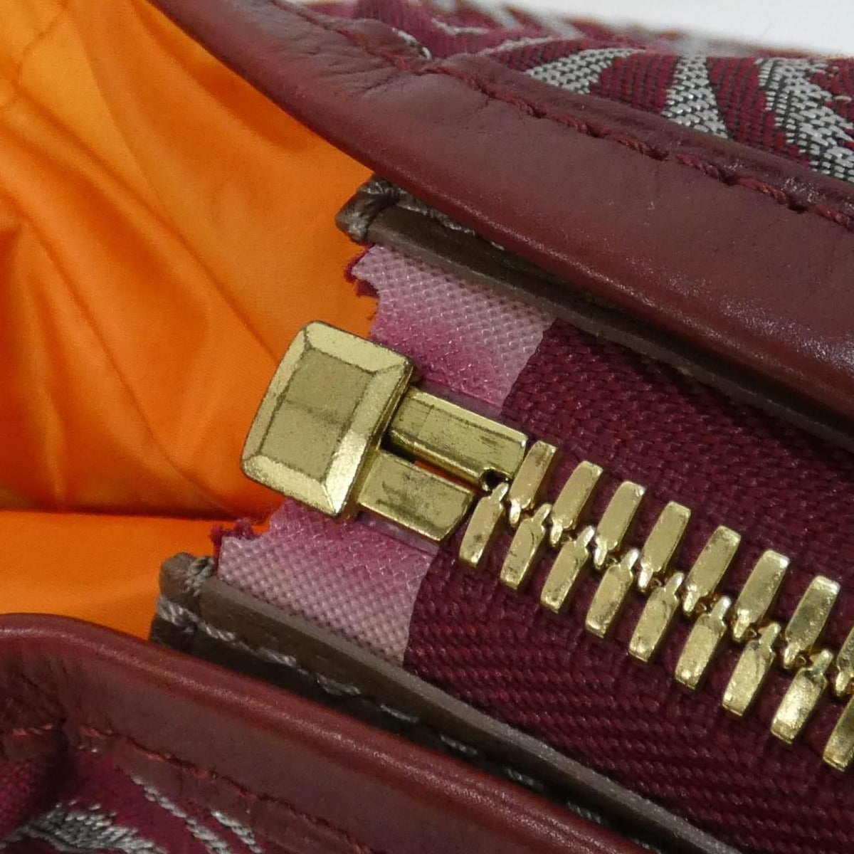 Louis Vuitton Aviator Bag — view 7