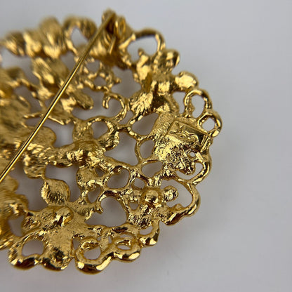 Saint Laurent Yves Brooch Gold Vintage — view 4