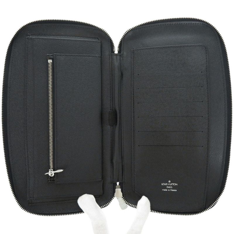 Louis Vuitton Organizer Athol Taiga M30652 Taiga Leather Black Long Wallet