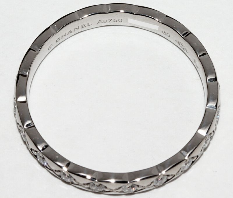 Chanel Ring 18K White Gold Diamond 20P Coco Cush Ring Mini Model J11871