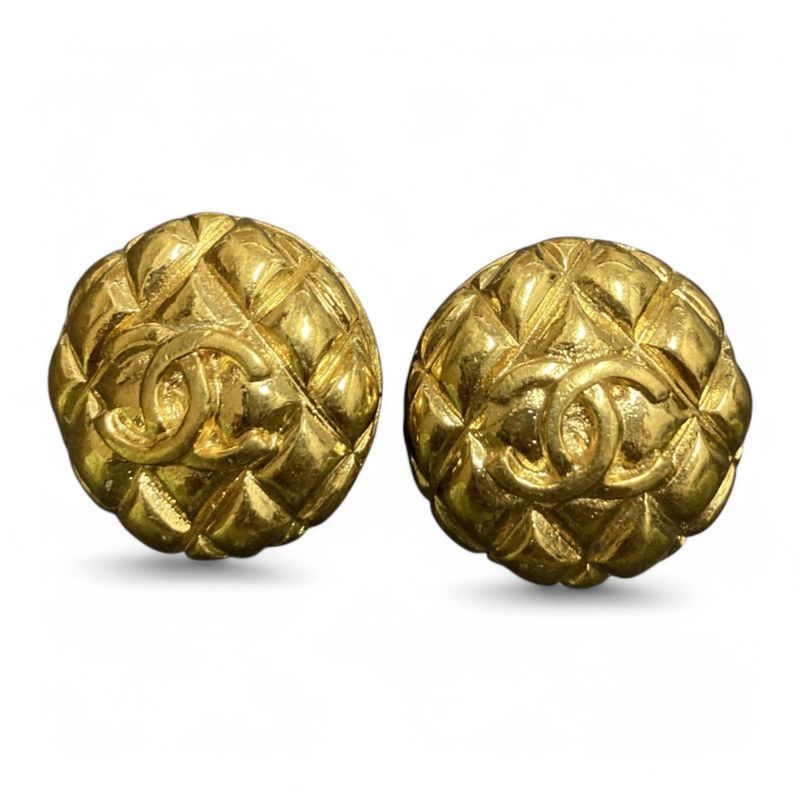 Chanel ⑤ 93P Matelasse Coco Mark Earrings Ladies Gold