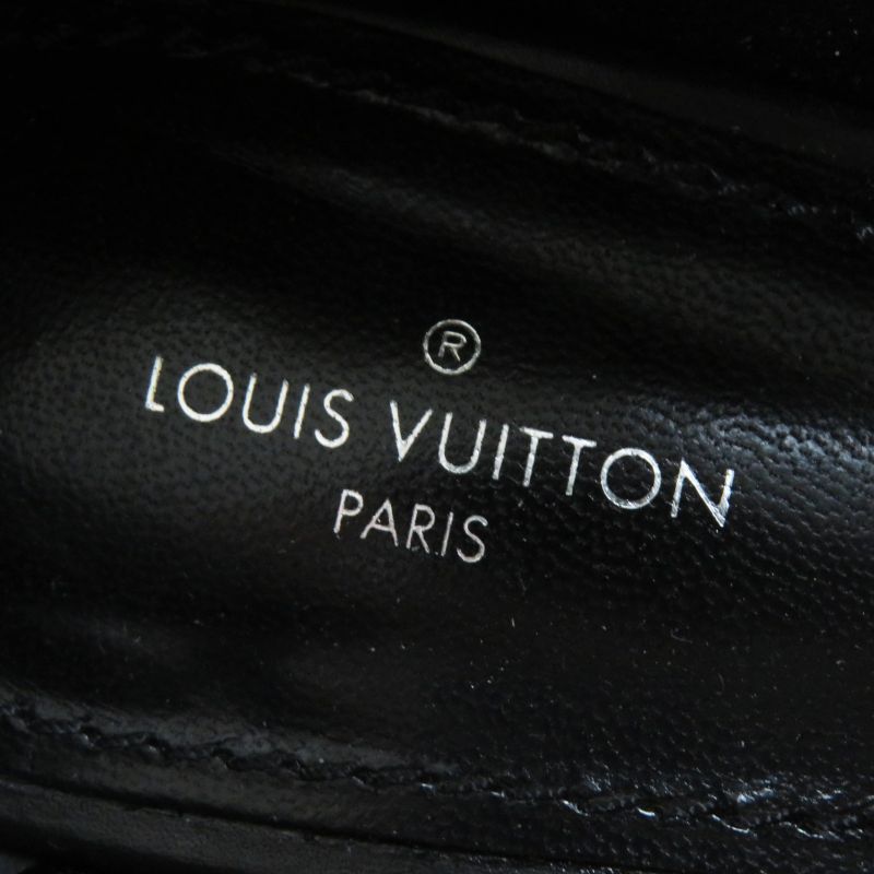 Louis Vuitton 2020 Square Toe Leather Loafers With LV Logo Hardware Black Gold