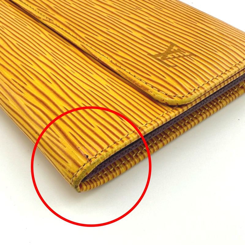 Louis Vuitton M63579 Epi Trifold Long Wallet Portmonnais Cles Di Long Wallet