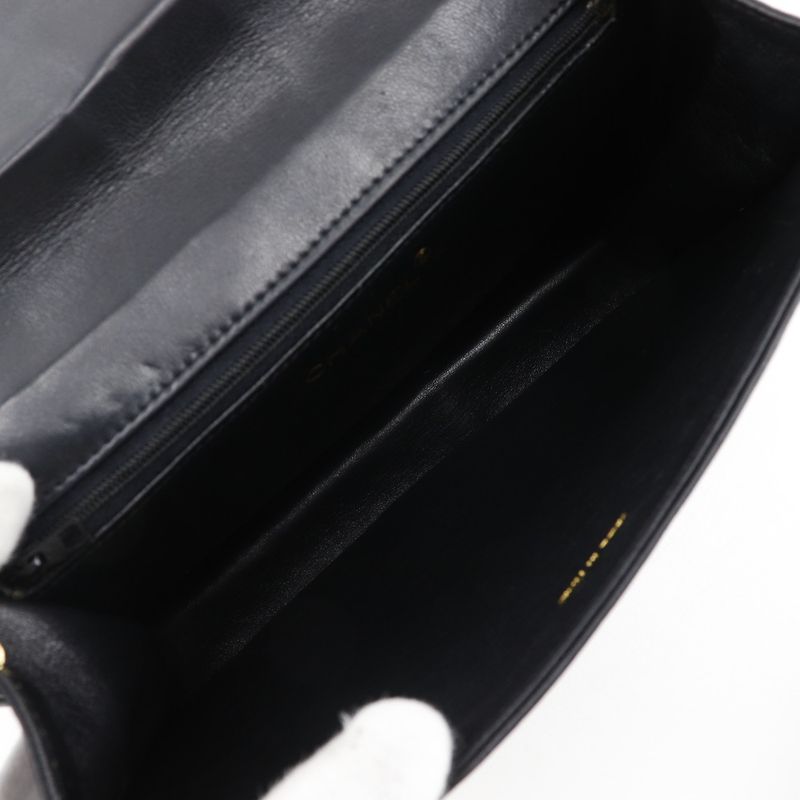 Chanel Chain Shoulder Diamond Stitching Matelasse Lambskin Black Ladies