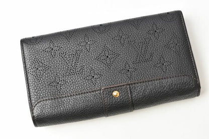 Louis Vuitton Wallet Mahina Louis Vuitton Long Wallet Portefeuille Iris Noir