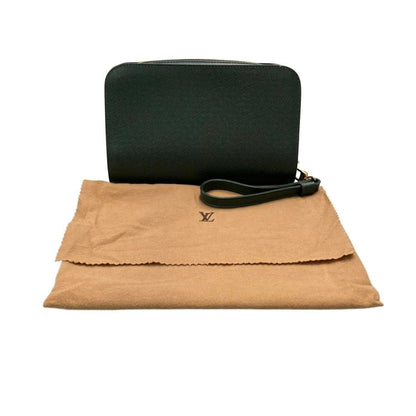 Louis Vuitton Second Bag Baikal Taiga — view 10