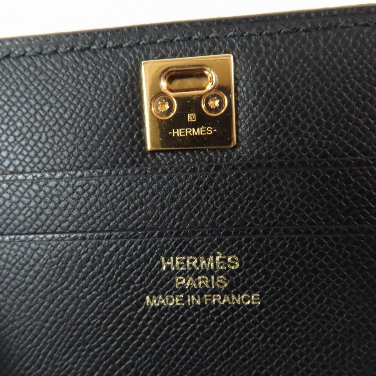 Hermes Medle Card Case Vo Madame Gold Black — view 8